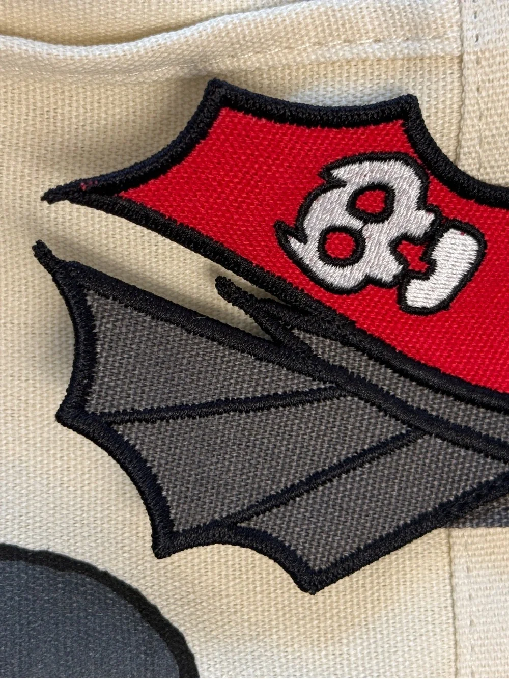 Universal Studios - How to Train Your Dragon Isle of Berk Canvas Tote